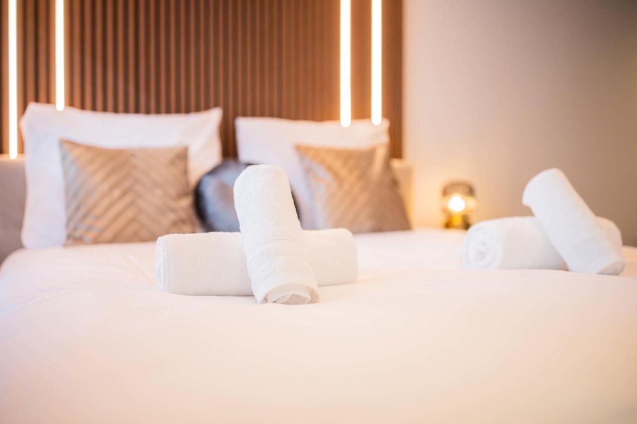 Luxurious 35M2 Designer Studio - R51A 에인트호번 외부 사진