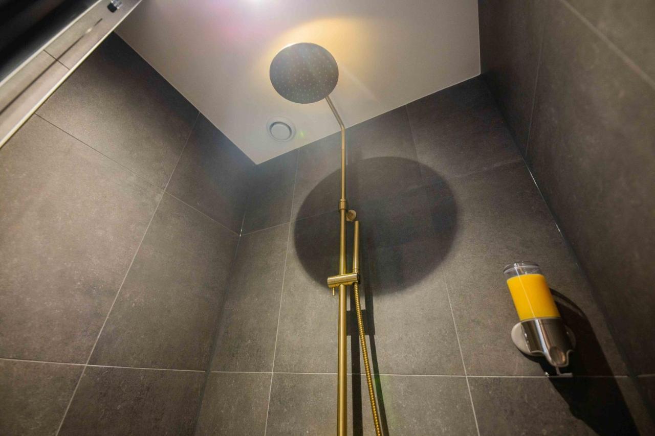 Luxurious 35M2 Designer Studio - R51A 에인트호번 외부 사진