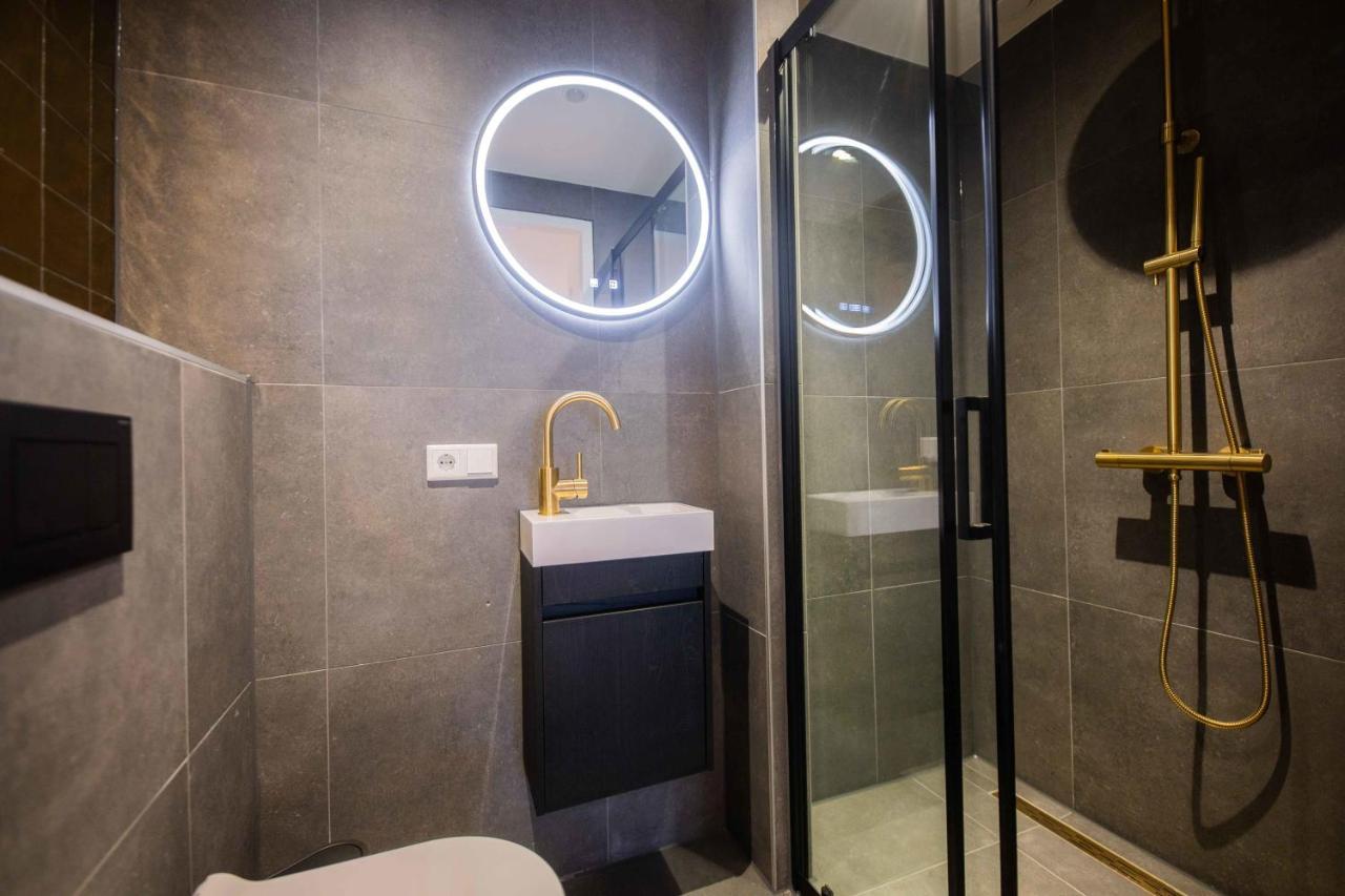 Luxurious 35M2 Designer Studio - R51A 에인트호번 외부 사진